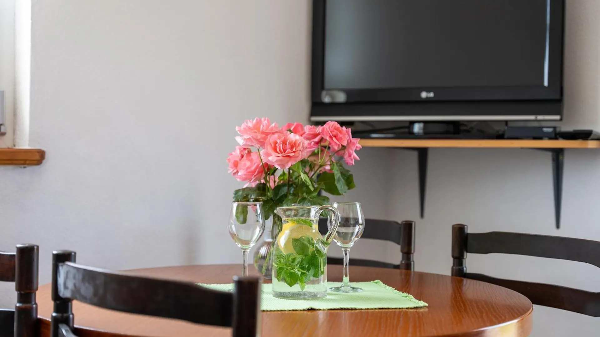 Apartments Zdravac Umag 0*,  Croacia